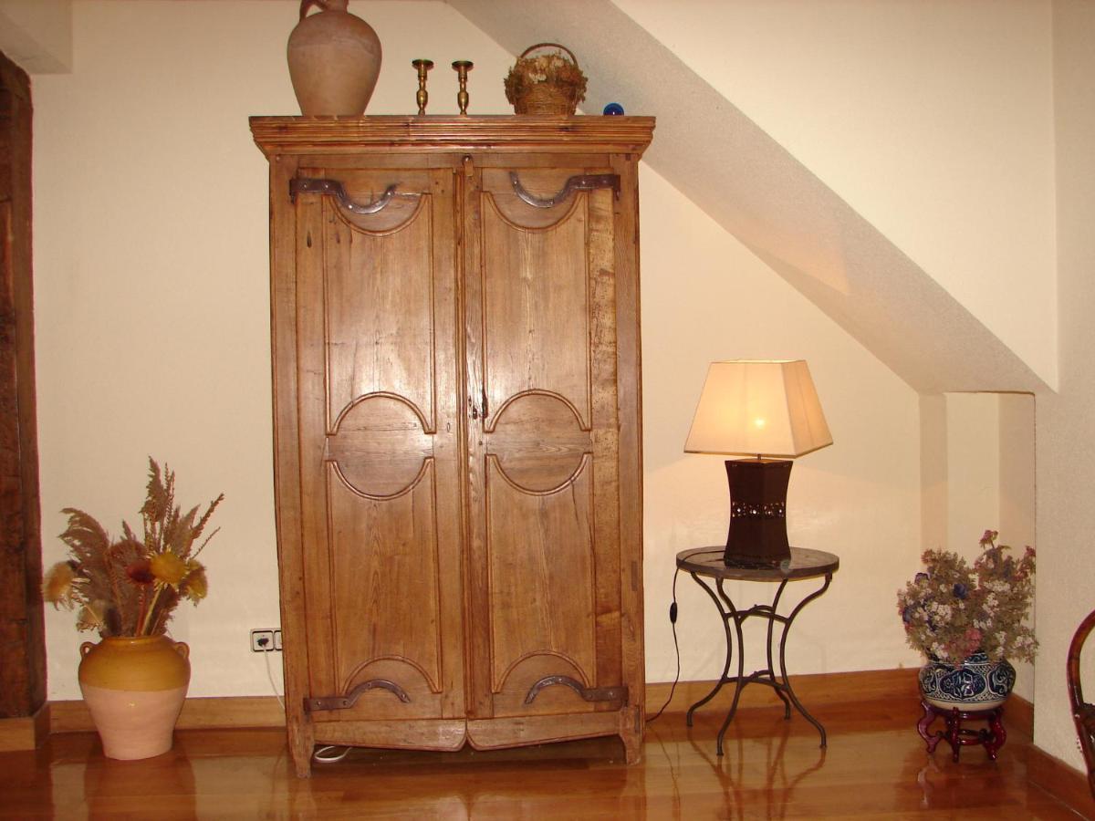 Apartamentos Lazkano I Y II Uharte-Arakil Dış mekan fotoğraf