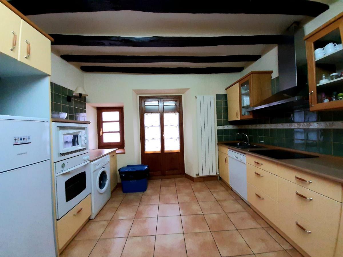 Apartamentos Lazkano I Y II Uharte-Arakil Dış mekan fotoğraf